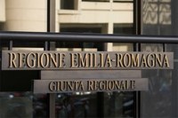 Coronavirus, liquidità alle imprese dell'Emilia-Romagna, intesa tra Regione-Unioncamere per fondi dalle Camere di Commercio