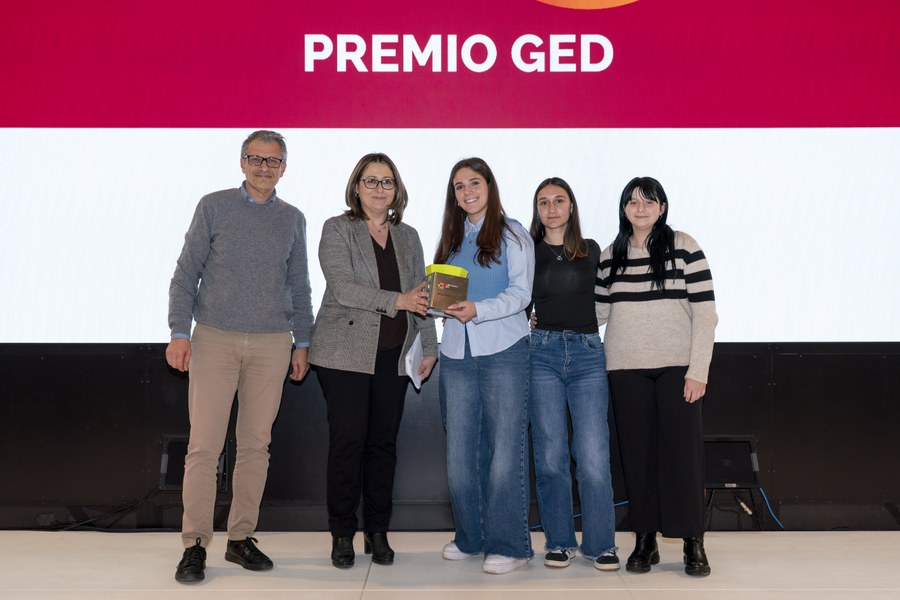 Istituto Superiore Nelson Mandela Menzione GED.jpg